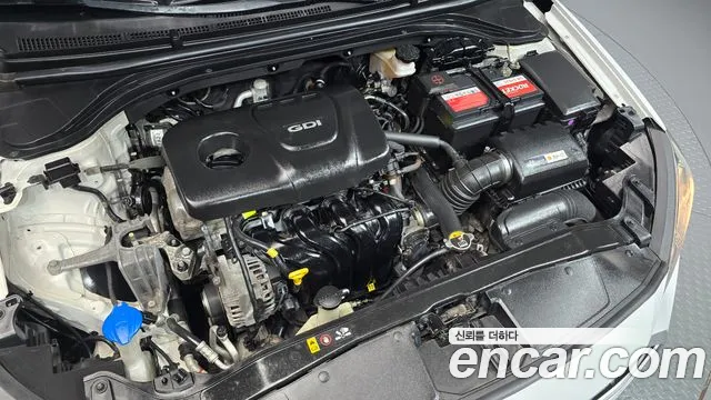 Hyundai Avante 2016 thumb 6
