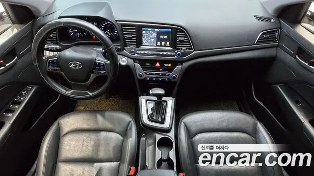 Hyundai Avante 2016 thumb 7