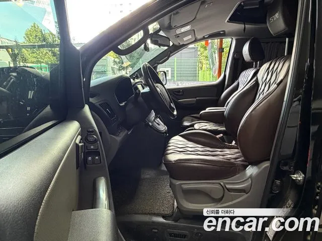 Hyundai Starex 2020 thumb 6