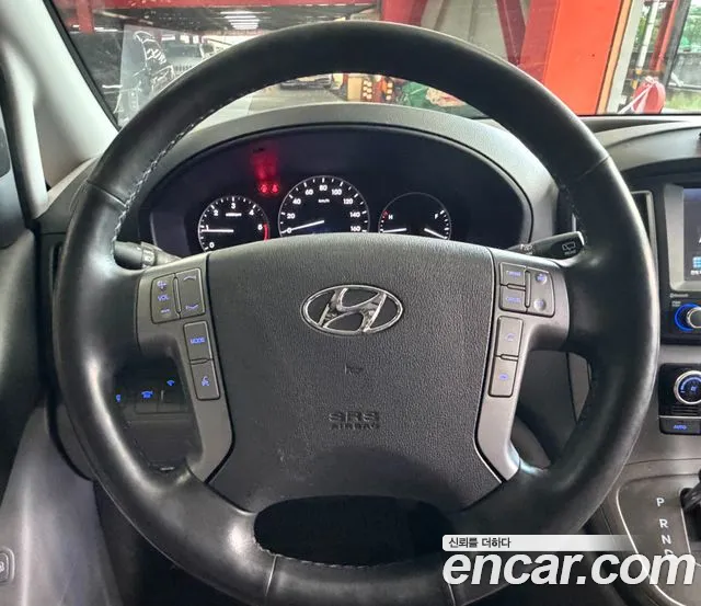 Hyundai Starex 2020 thumb 9