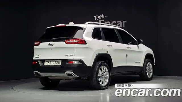 Jeep Cherokee 2015 thumb 2