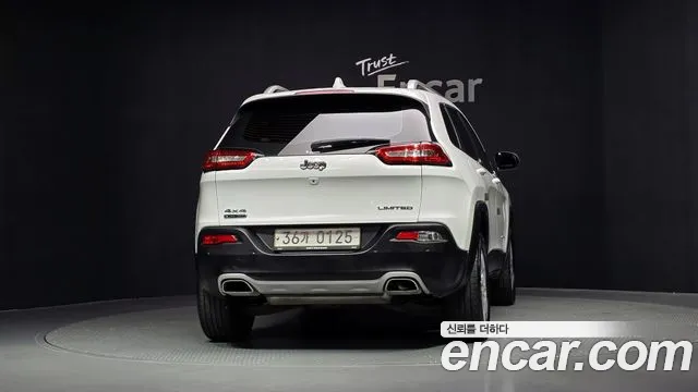 Jeep Cherokee 2015 thumb 4