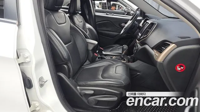 Jeep Cherokee 2015 thumb 11