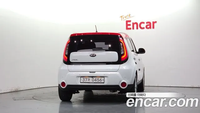Kia Soul 2016 thumb 4