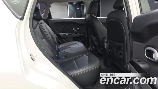 Kia Soul 2016 thumb 12