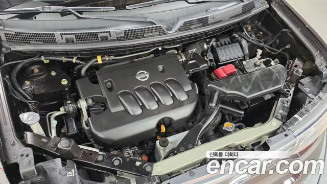 Nissan Cube 2013 thumb 6