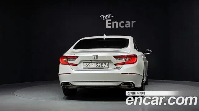Honda Accord 2018 thumb 4
