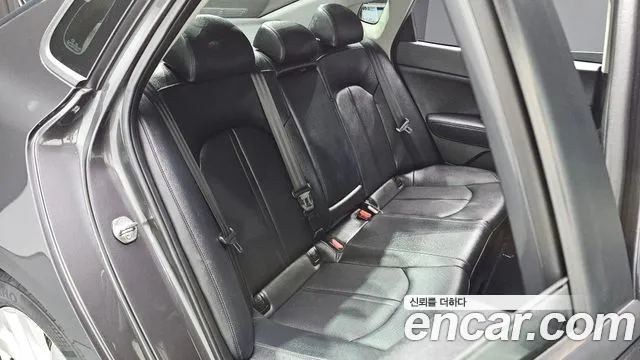 Kia K5 2017 thumb 12