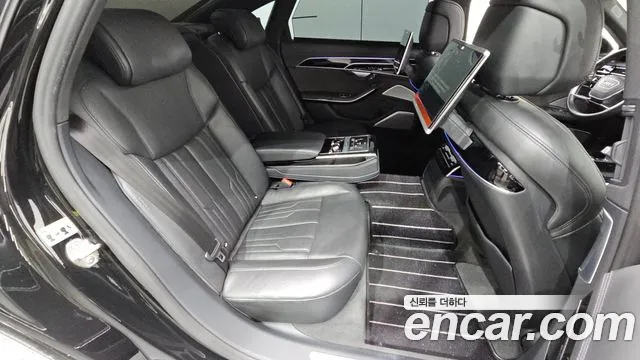 Audi A8 2020 thumb 11