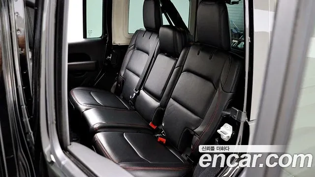 Jeep Wrangler 2022 thumb 9