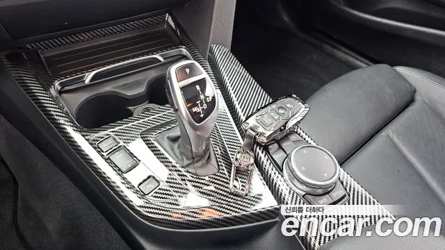 BMW 4-Series 2016 thumb 9