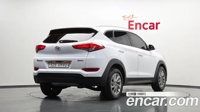 Hyundai Tucson 2016 thumb 2