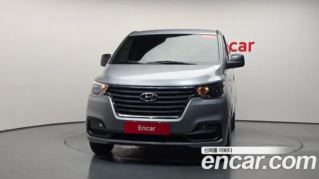 Hyundai Starex 2021 thumb 2