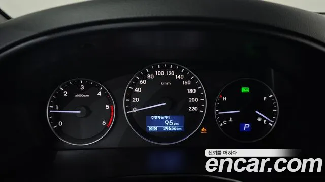 Hyundai Starex 2021 thumb 7