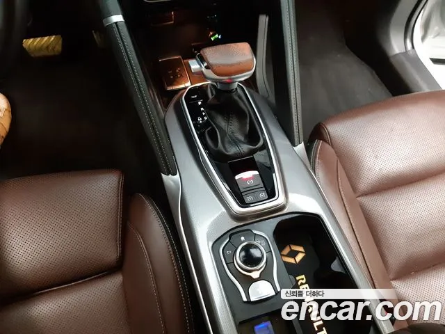 Renault-KoreaSamsung Koleos 2019 thumb 9