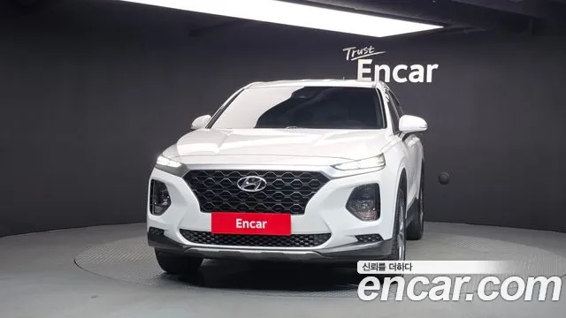 Hyundai Santa Fe 2018 thumb 3