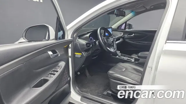 Hyundai Santa Fe 2018 thumb 10