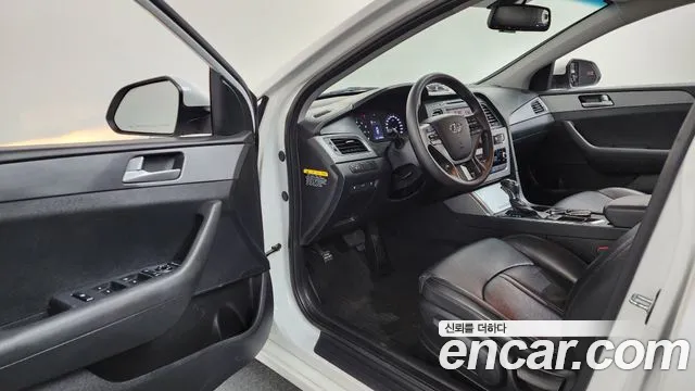 Hyundai Sonata 2016 thumb 10
