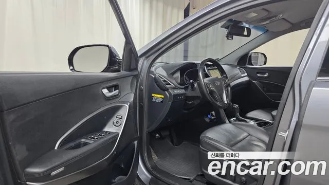 Hyundai Santa Fe 2016 thumb 10
