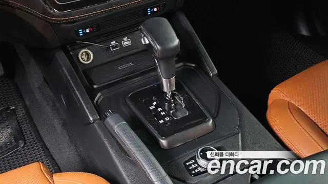KG_Mobility_Ssangyong Rexton 2022 thumb 9