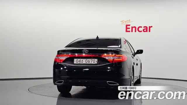 Hyundai Grandeur 2012 thumb 4