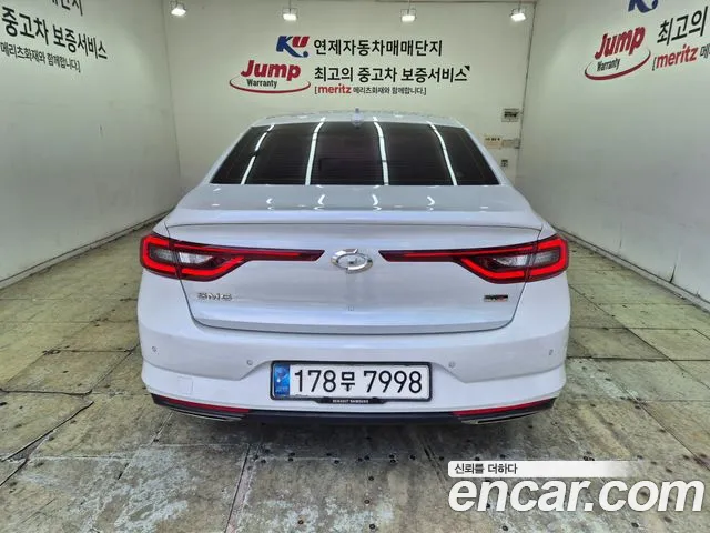 Renault-KoreaSamsung Megane 2016 thumb 3