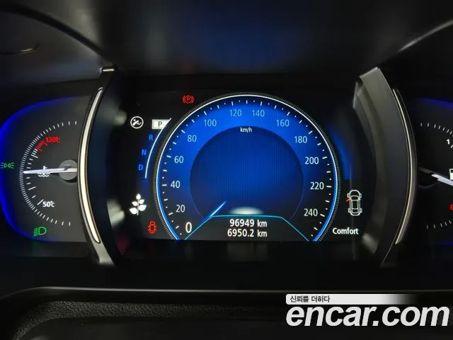 Renault-KoreaSamsung Megane 2016 thumb 9