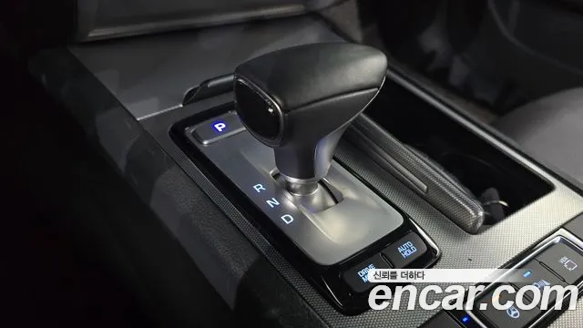 Genesis G80 2019 thumb 9