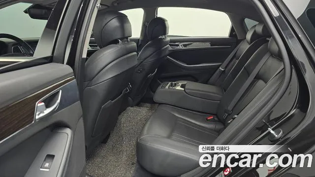 Genesis G80 2019 thumb 11