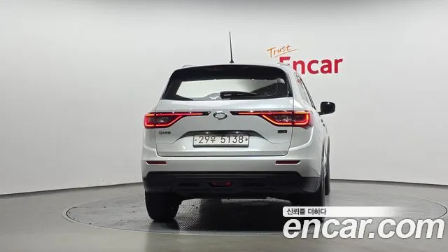 Renault-KoreaSamsung Koleos 2017 thumb 4