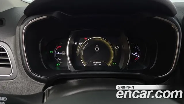 Renault-KoreaSamsung Koleos 2017 thumb 8
