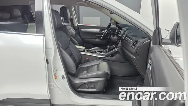 Renault-KoreaSamsung Koleos 2017 thumb 11