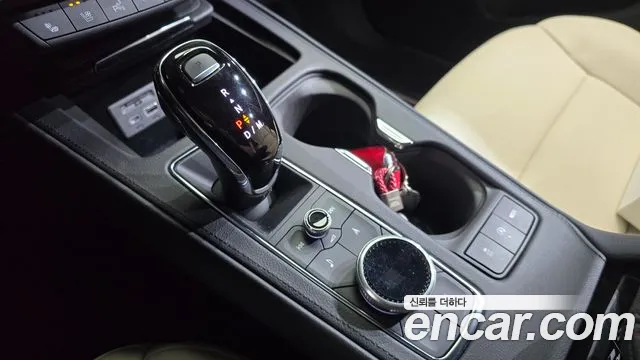 Cadillac XT4 2023 thumb 9