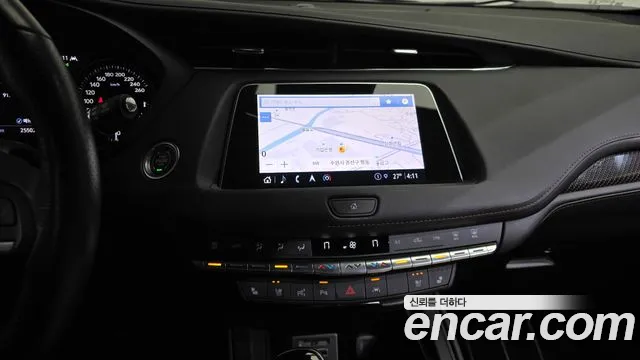 Cadillac XT4 2023 thumb 12