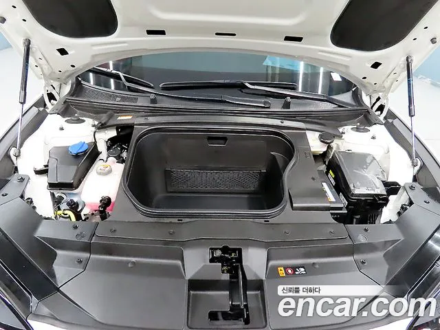 Hyundai IONIQ 6 2024 thumb 6