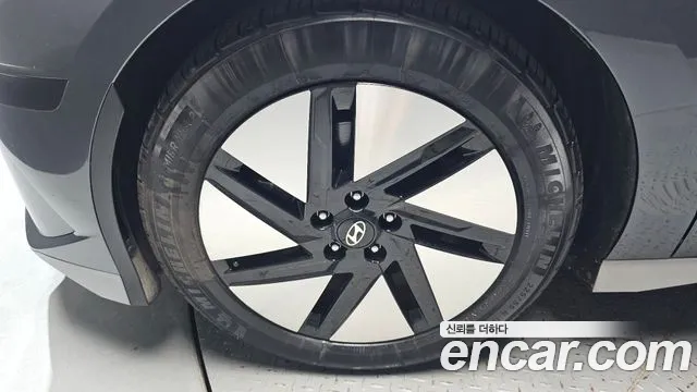 Hyundai IONIQ 6 2022 thumb 5