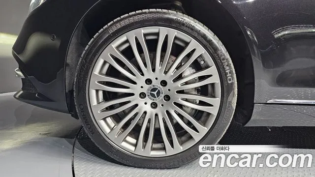Mercedes-Benz S-Класс 2018 thumb 5