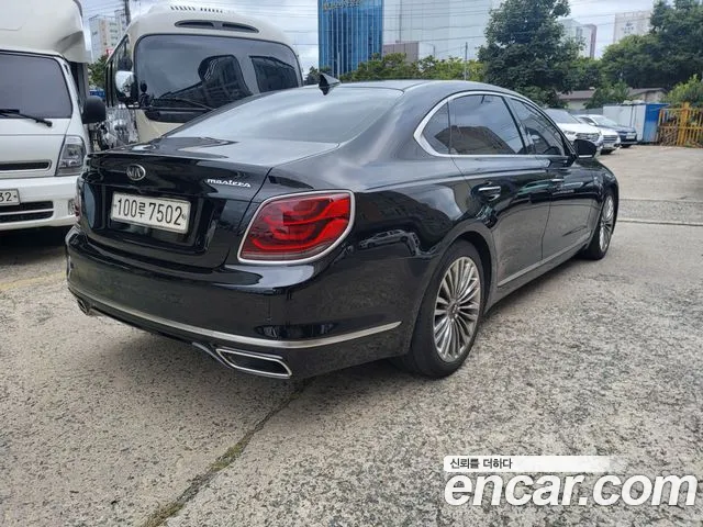 Kia K9 2018 thumb 3