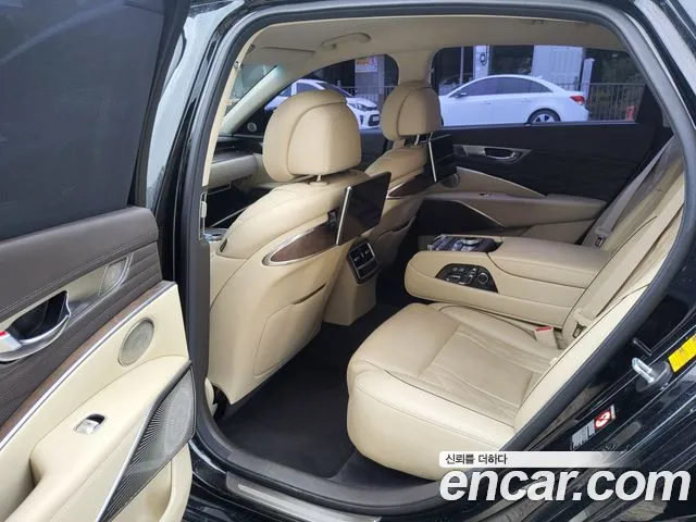 Kia K9 2018 thumb 9