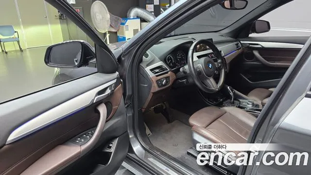 BMW X1 2022 thumb 10