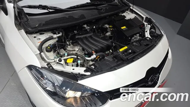 Renault-KoreaSamsung Fluence 2019 thumb 6