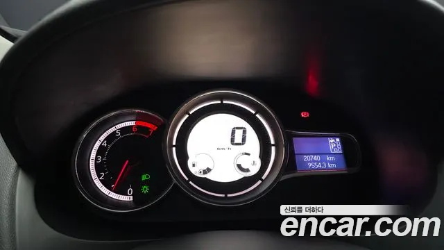 Renault-KoreaSamsung Fluence 2019 thumb 8