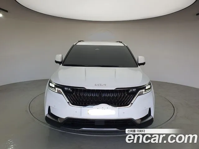 Kia Carnival 2021 thumb 3