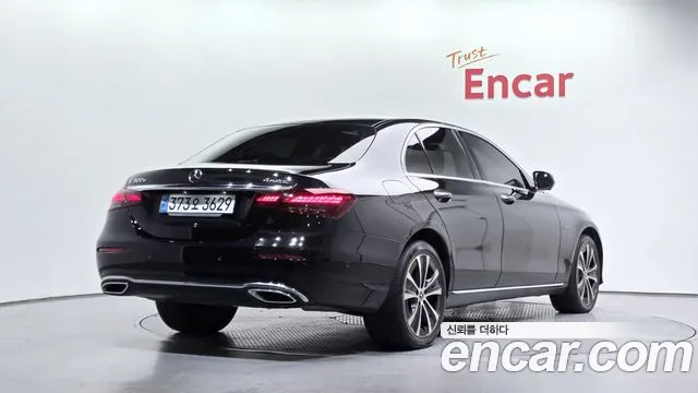Mercedes-Benz E-Класс 2021 thumb 2