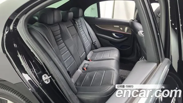 Mercedes-Benz E-Класс 2021 thumb 11