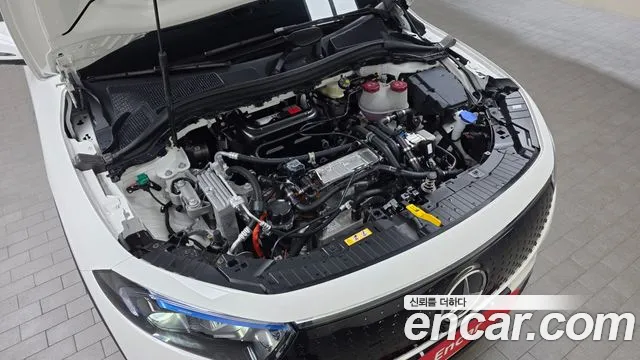 Mercedes-Benz EQA 2025 thumb 5
