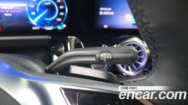 Mercedes-Benz EQA 2025 thumb 8