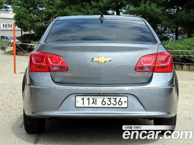 ChevroletGMDaewoo Cruze 2015 thumb 4