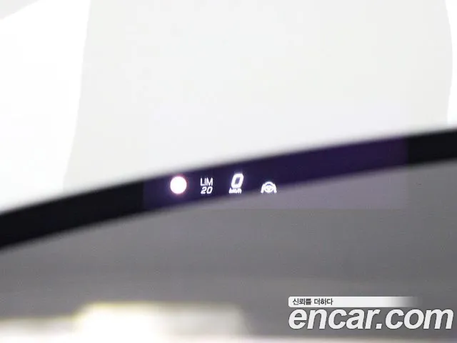 Mercedes-Benz GLS 2025 thumb 10