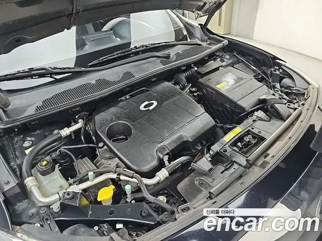 Renault-KoreaSamsung Fluence 2012 thumb 6